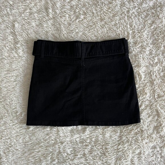 REFUGE - Y2K Denim Black Mini Skirt with Belt - Picture 3 of 5